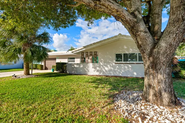 $4,500 | 113 Park Lane East, Hypoluxo, FL 33462
