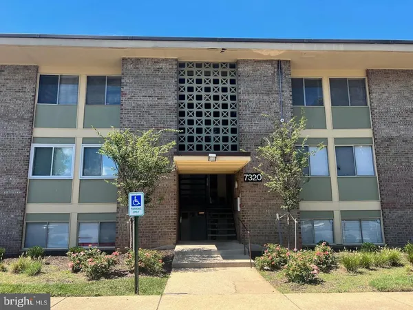 $110,000 | 7320 Donnell Place, Unit B5, District Heights, MD 20747