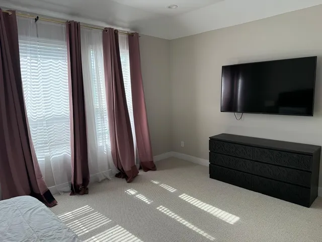 $375,000 | 5206 Pinemont Drive, Houston, TX 77092