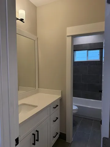 $375,000 | 5206 Pinemont Drive, Houston, TX 77092