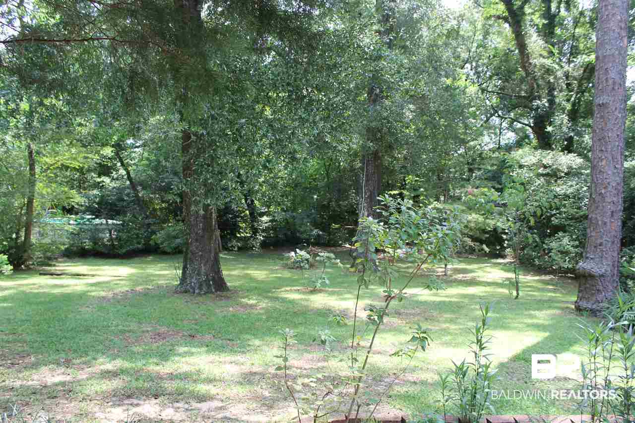 120 Glen Oaks Road Mobile, AL 36608 - Photo 14 of 16
