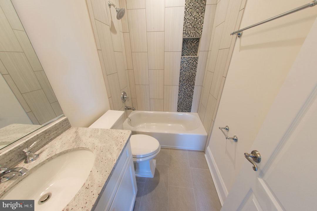 3443 Gallows Road Falls Church, VA 22042 - Photo 32 of 49 Bathroom