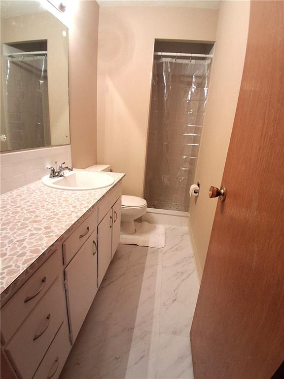 4200 Northeast Chaumiere Road Kansas City, MO 64117 - Photo 16 of 21