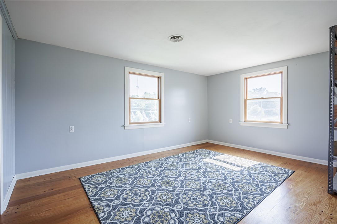 581 Whitney Road West Perinton, NY 14450 - Photo 29 of 38