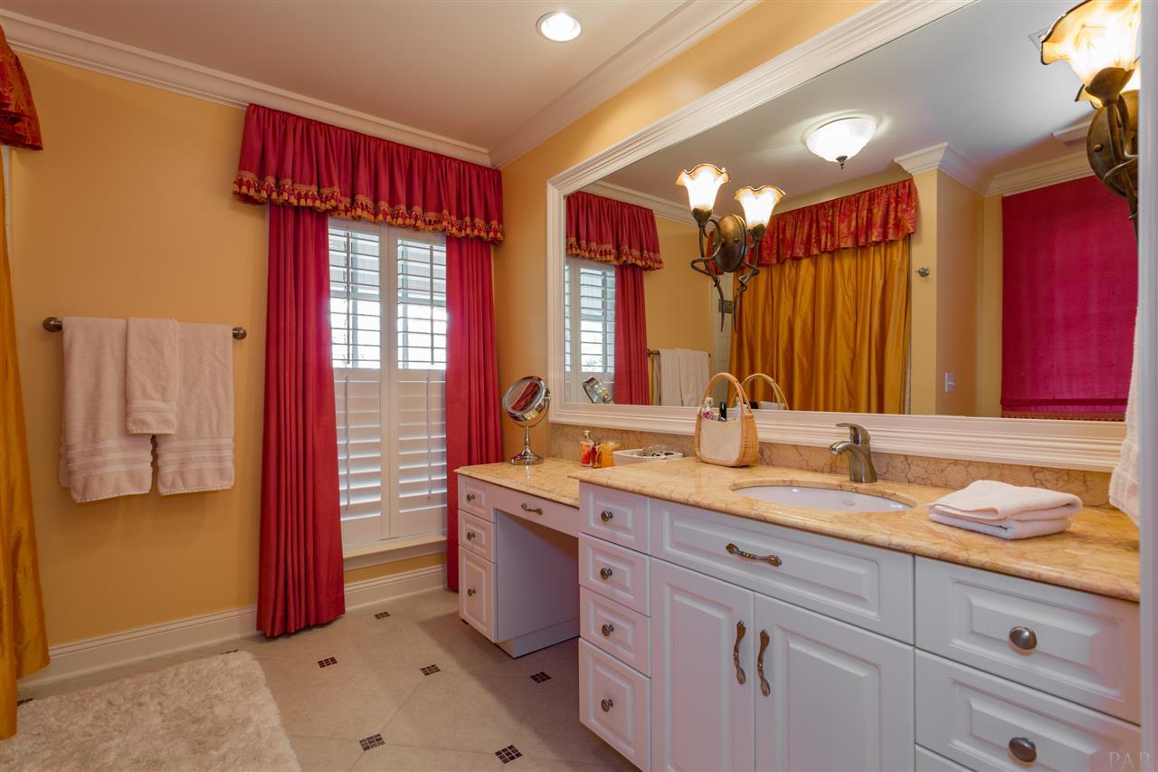 4945 Castayls Road Pensacola, FL 32504 - Photo 29 of 50
