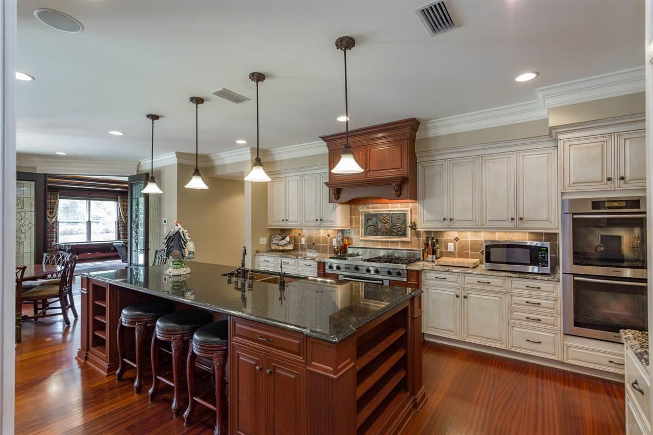 4945 Castayls Road Pensacola, FL 32504 - Photo 10 of 50