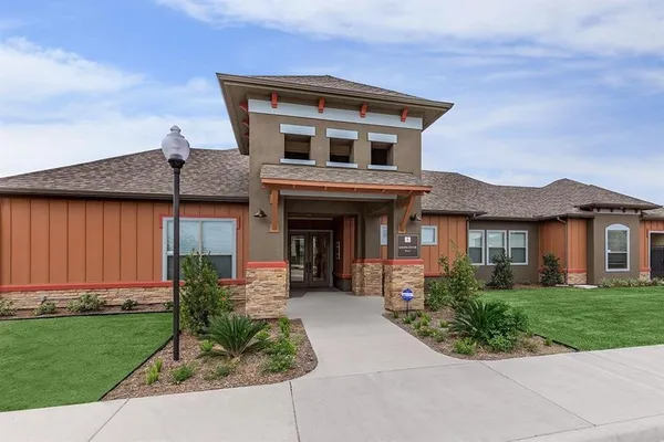 $925 | 4710 South Veterans Boulevard, Edinburg, TX 78542