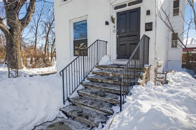 $499,000 | 140 Albany Avenue, Kingston, NY 12401