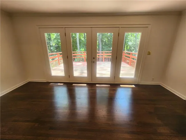 $2,395 | 2380 Clairmont Road, Atlanta, GA 30329