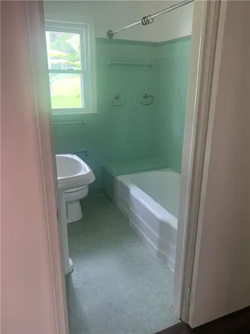 $2,395 | 2380 Clairmont Road, Atlanta, GA 30329