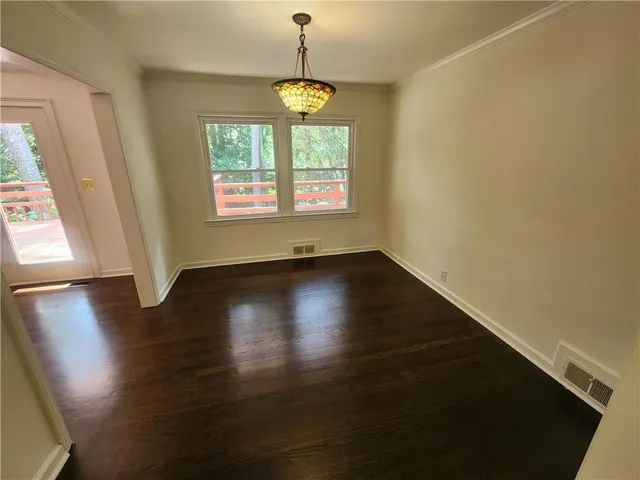 $2,395 | 2380 Clairmont Road, Atlanta, GA 30329