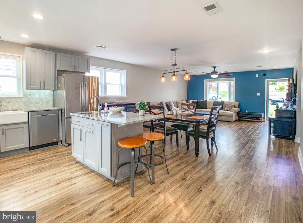 9231 Wesleyan Road Philadelphia, PA 19114 - Photo 11 of 31 Kitchen