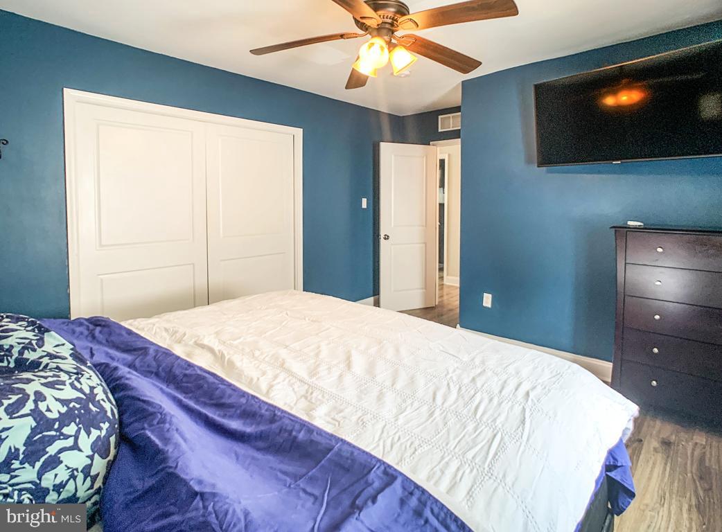 9231 Wesleyan Road Philadelphia, PA 19114 - Photo 20 of 31 Master Bedroom