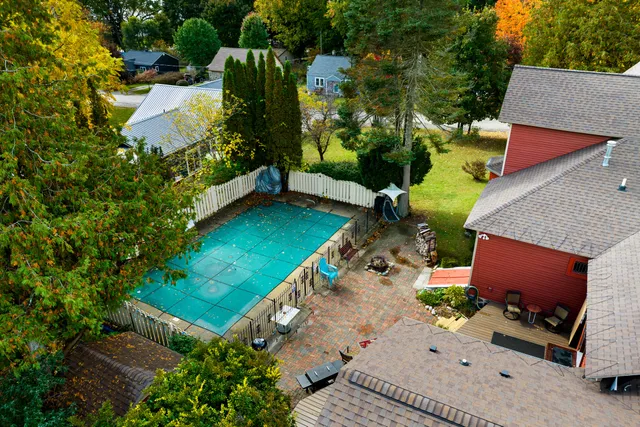 $749,000 | 8195 5th Street, Onekama, MI 49675