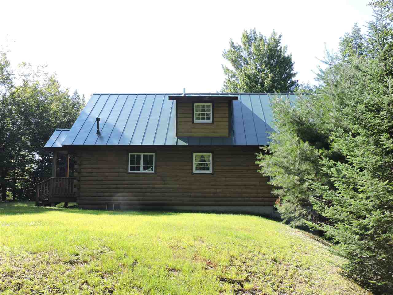 445 Richardson Road Killington, VT 05751 - Photo 2 of 29