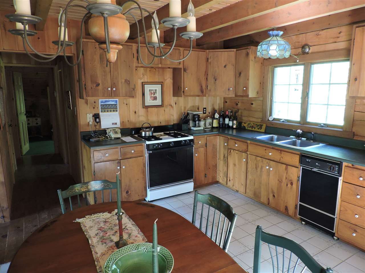 445 Richardson Road Killington, VT 05751 - Photo 7 of 29