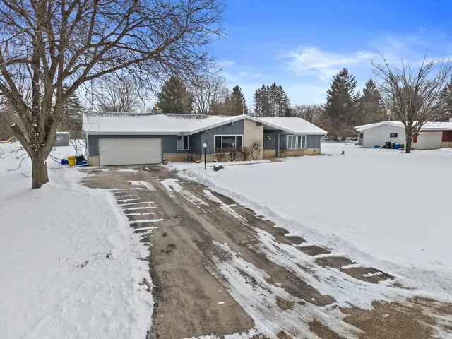 $448,900 | W226N8304 Friess Place, Lisbon, WI 53089
