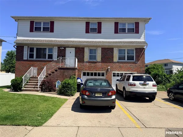 $3,100 | 10 Millo Court, Unit 2, Little Ferry, NJ 07643