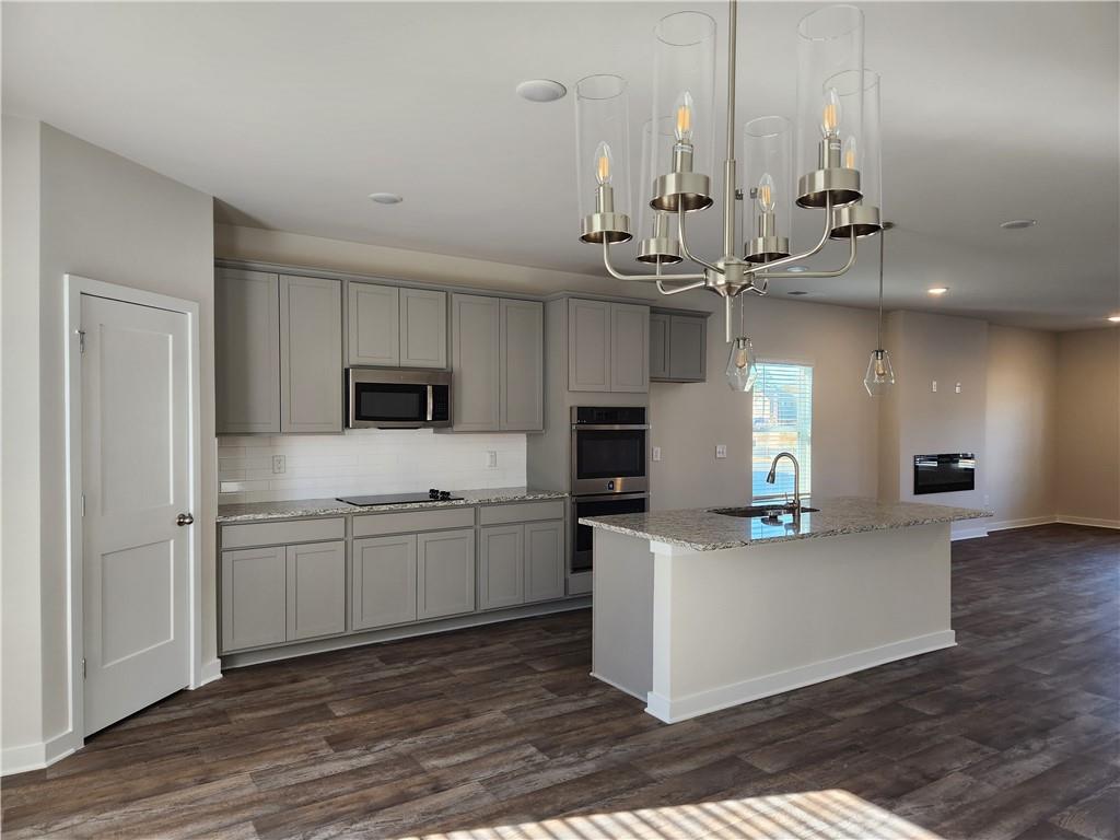 208 Crabapple Road McDonough, GA 30253 - Photo 9 of 54