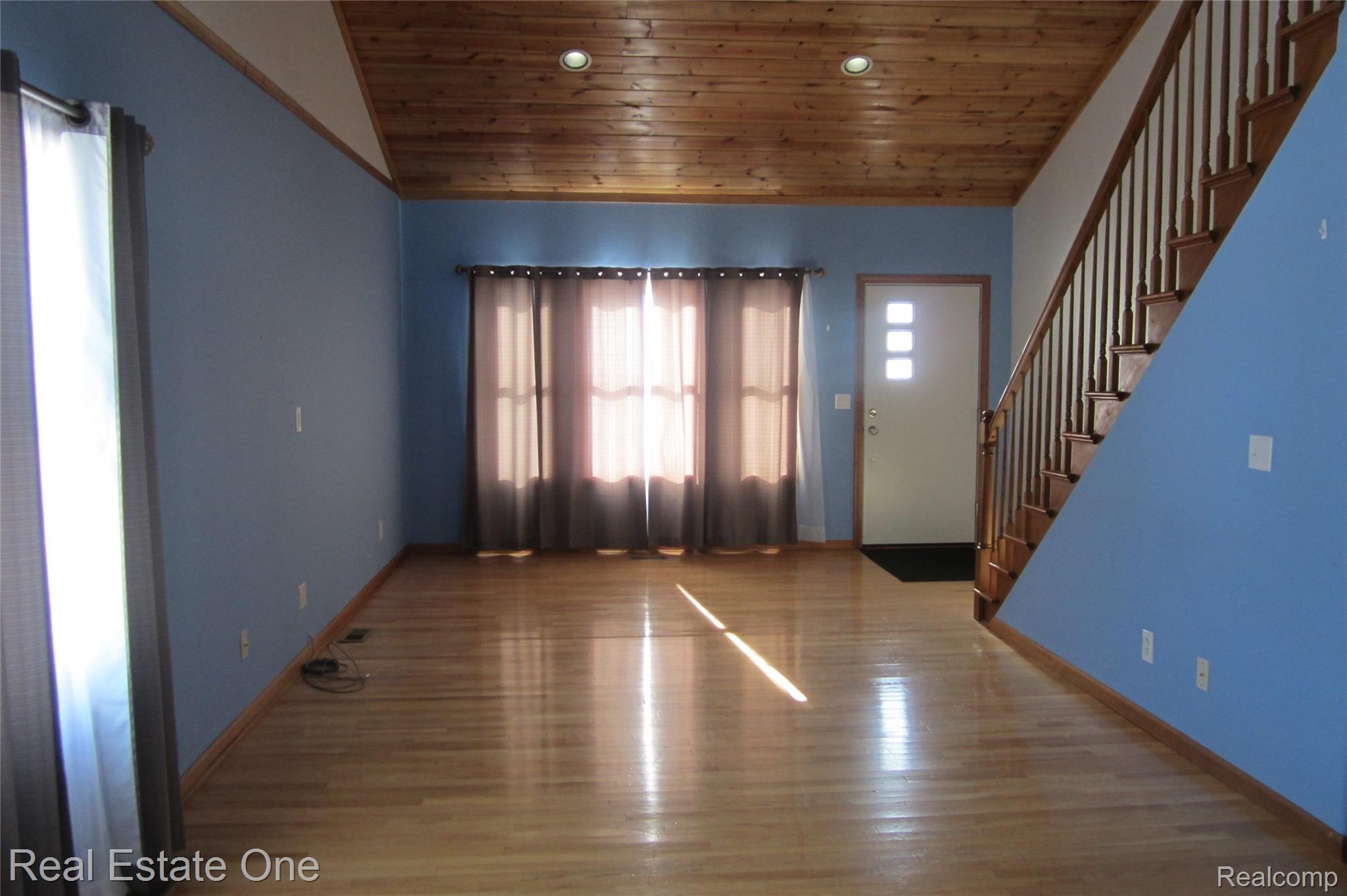 3097 Peppermill Road Attica, MI 48412 - Photo 2 of 21 IMG_1651.jpg