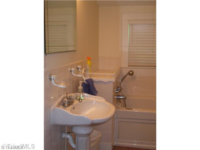 150 Ridge Road Mocksville, NC 27028 - Photo 12 of 16 Master Bath/Spa. Enjoy the jetted tub in this main floor bath.
