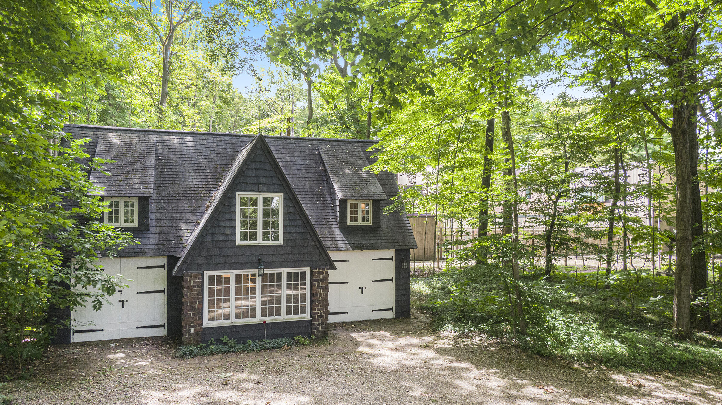 14598 Lakeshore Road Lakeside, MI 49116 - Photo 33 of 39 DJI_0001