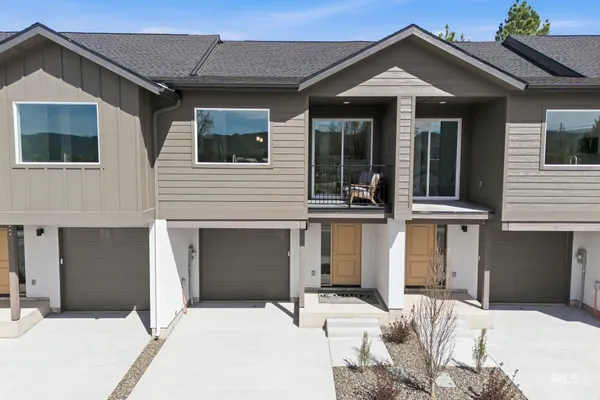 $379,000 | 520 Diamond Lane, Emmett, ID 83617