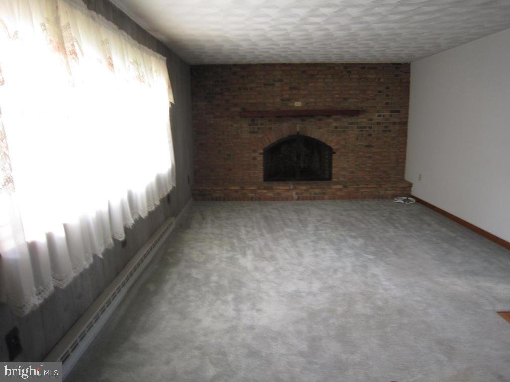 256 Sheep Hill Road Newmanstown, PA 17073 - Photo 2 of 22 Gallery Image 2