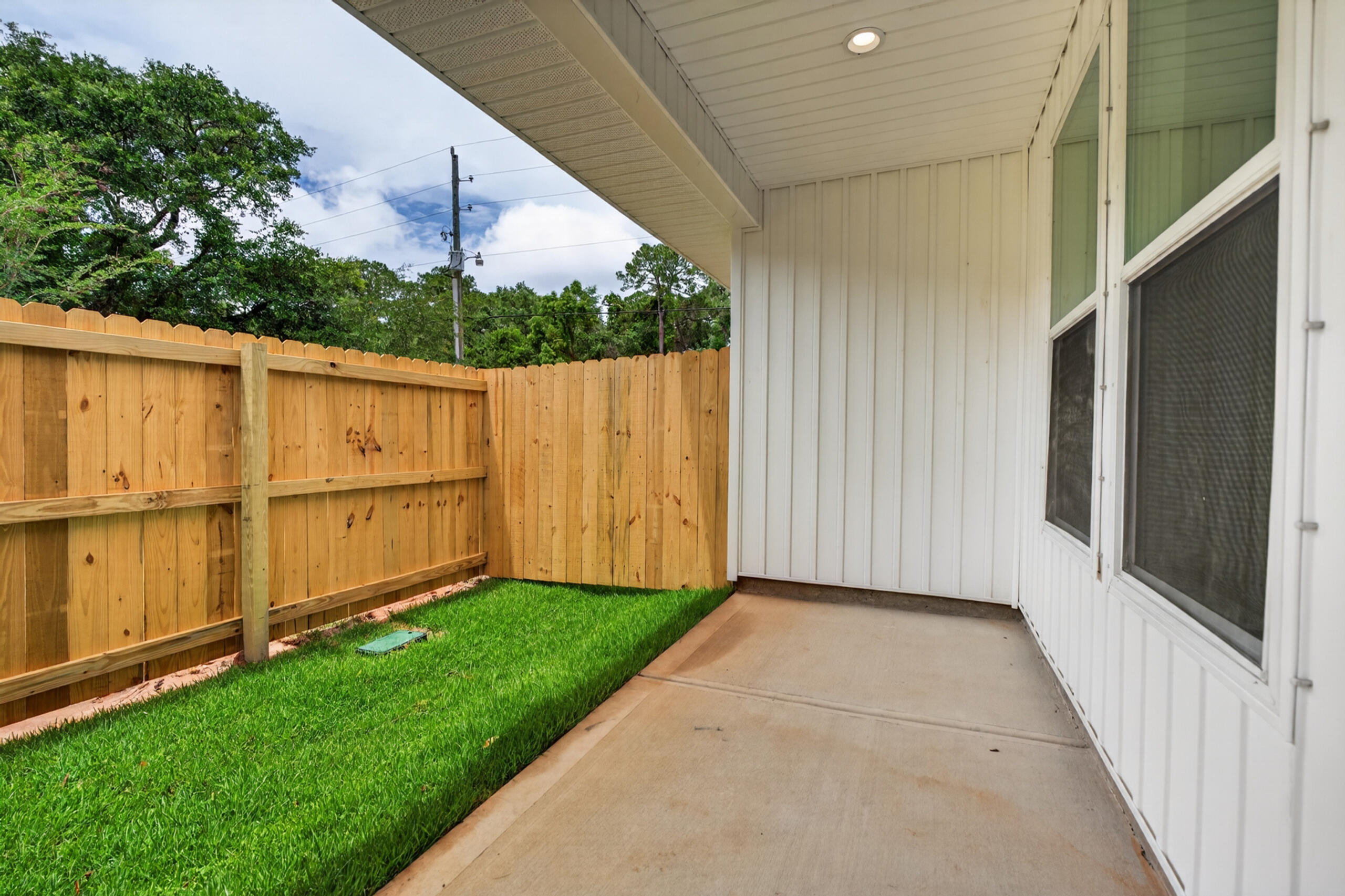 89 Eccles Road Fort Walton Beach, FL 32547 - Photo 40 of 42 038_89a Eccles Road-37