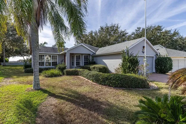 $299,000 | 6002 Sailboat Avenue, Tavares, FL 32778