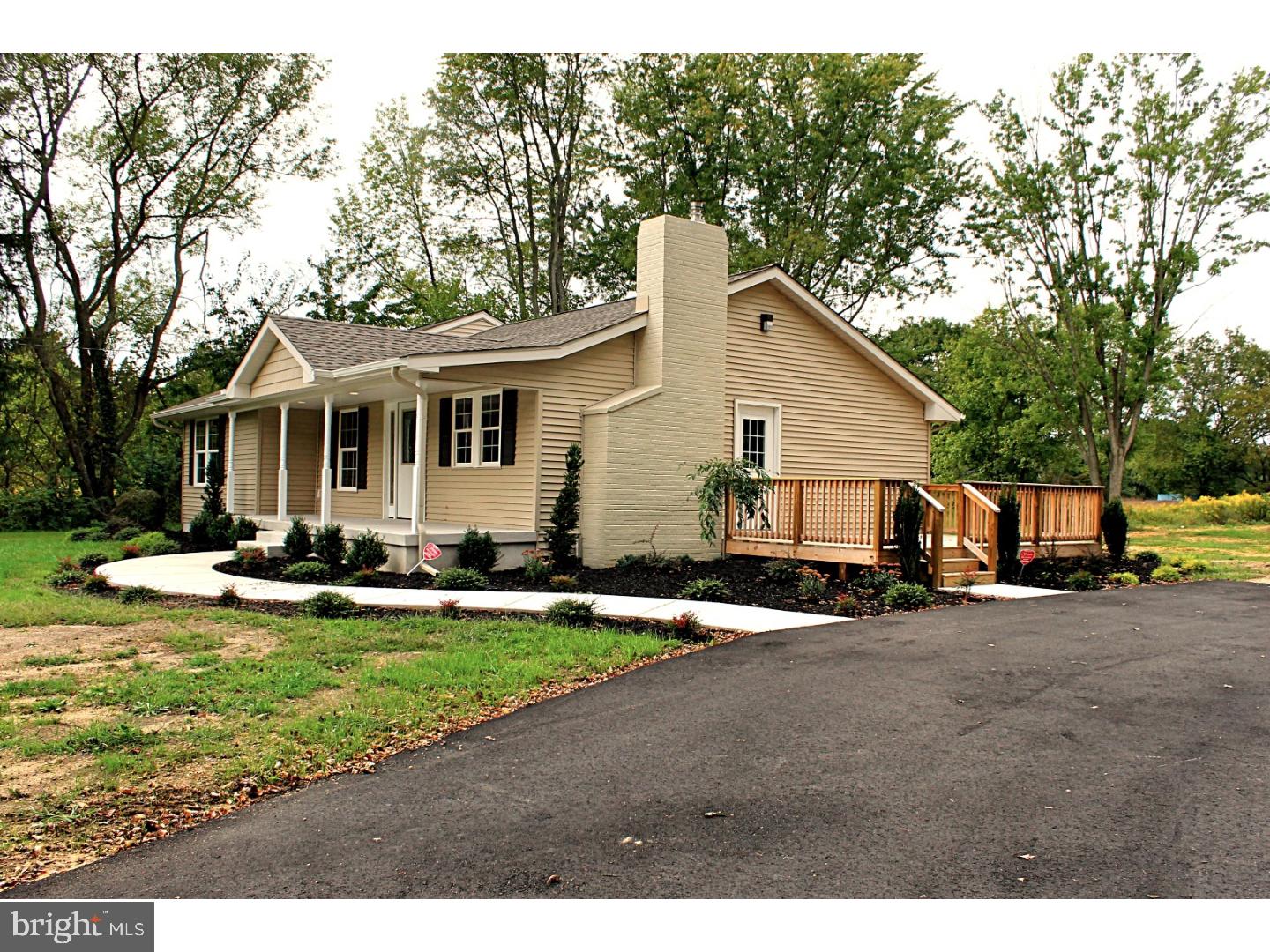 37 Lebanon Road Bridgeton, NJ 08302 - Photo 2 of 25