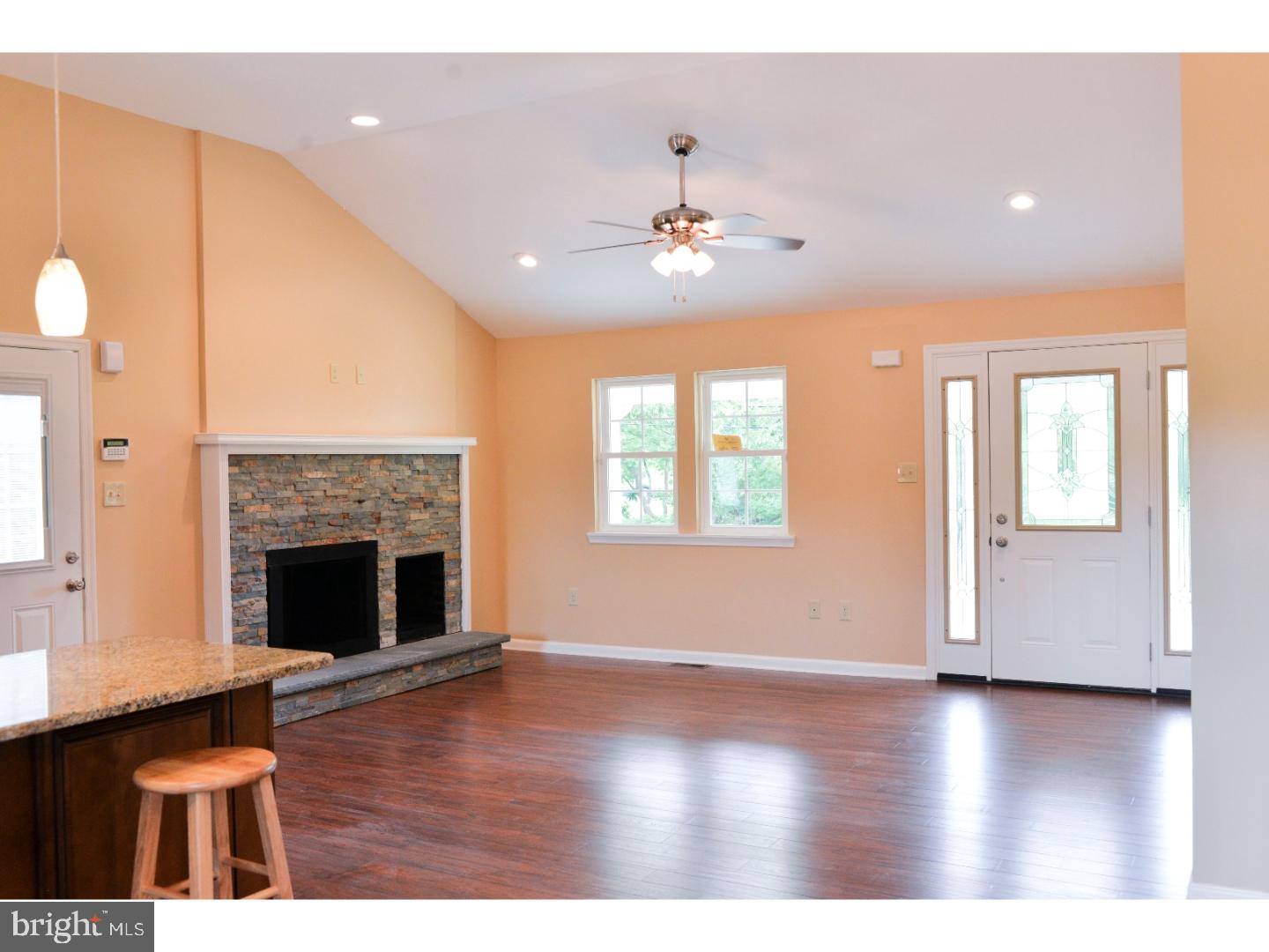 37 Lebanon Road Bridgeton, NJ 08302 - Photo 3 of 25