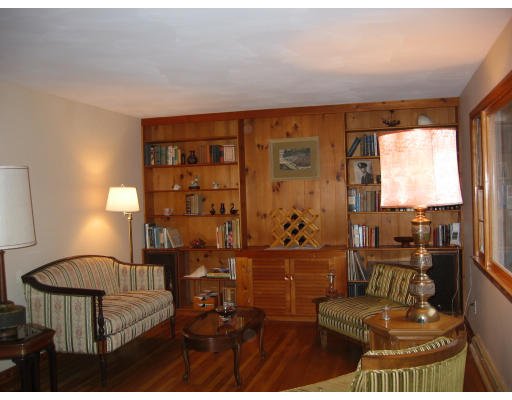 94 Cedar Road Longmeadow, MA 01106 - Photo 4 of 18