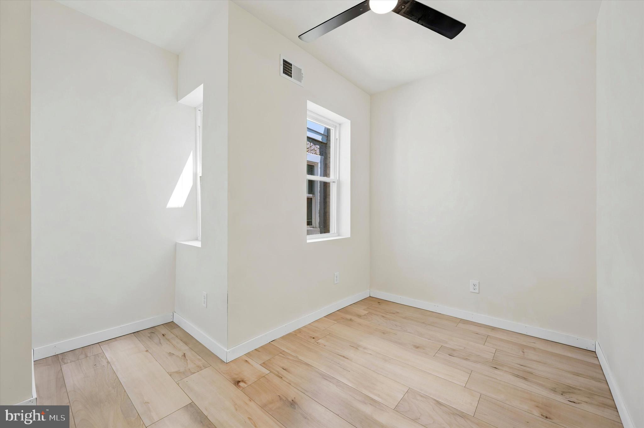 1445 North 60th Street Philadelphia, PA 19151 - Photo 24 of 29 MIDDLE BEDROOM