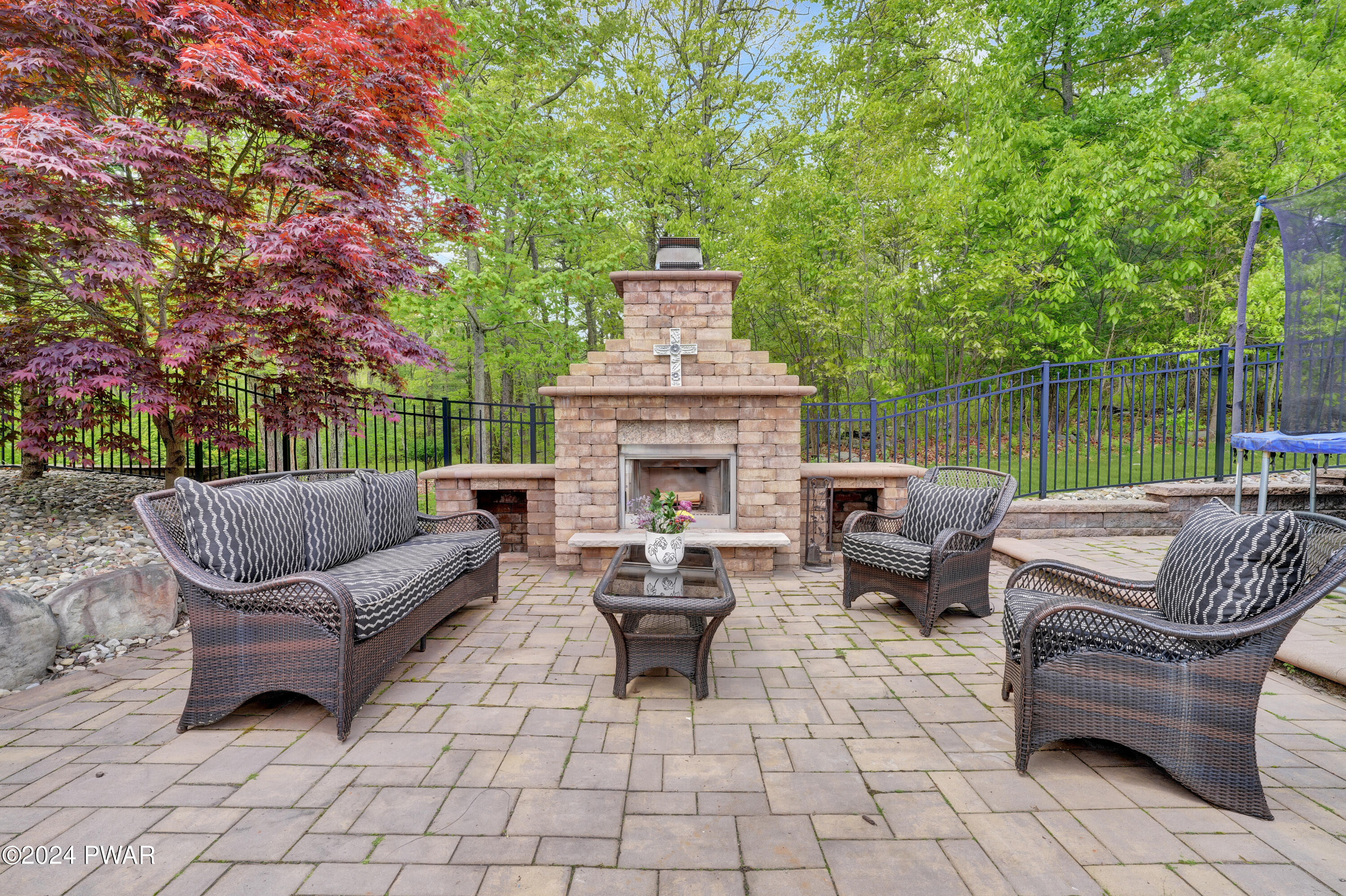 126 Congress Road Milford, PA 18337 - Photo 5 of 88