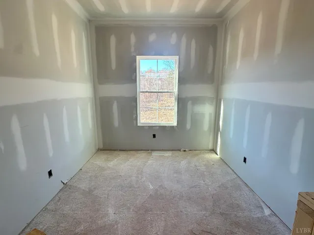 $635,000 | 11286 Leesville Road, Evington, VA 24550