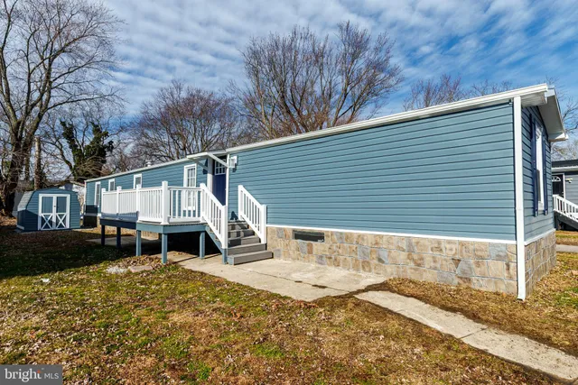 $95,000 | 115 5th Street, Unit 40, Delaware City, DE 19706