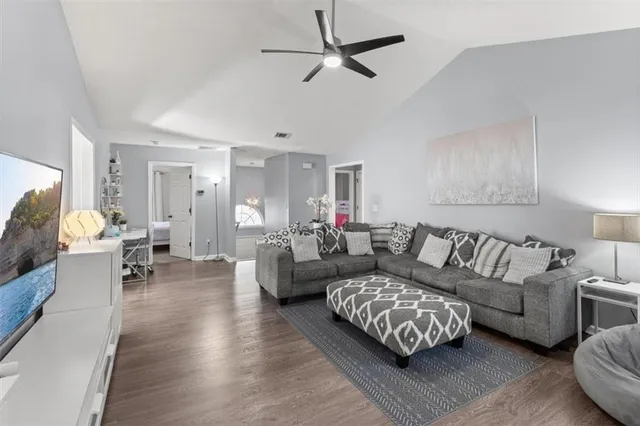 $389,000 | 21 Allegiance Court Northeast, Cartersville, GA 30121