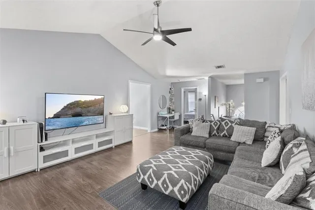 $389,000 | 21 Allegiance Court Northeast, Cartersville, GA 30121