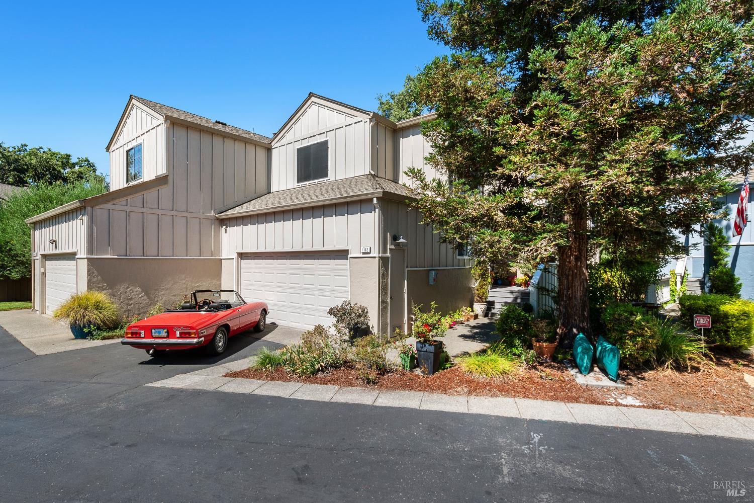 1112 Princeton Dr  