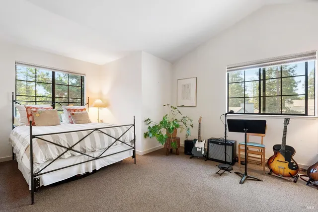 $1,045,000 | 1112 Princeton Drive, Sonoma, CA 95476