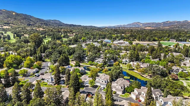 $1,045,000 | 1112 Princeton Drive, Sonoma, CA 95476