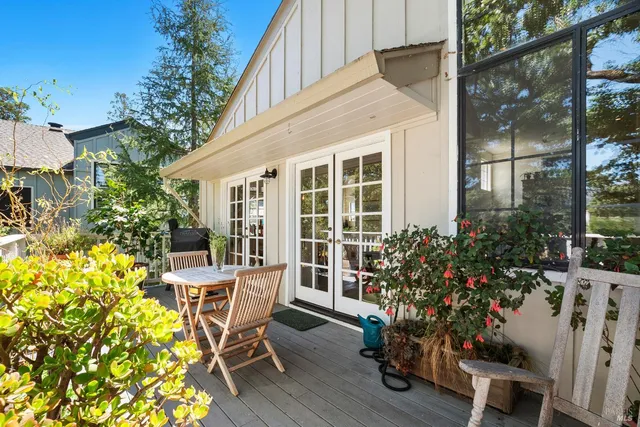 $1,045,000 | 1112 Princeton Drive, Sonoma, CA 95476