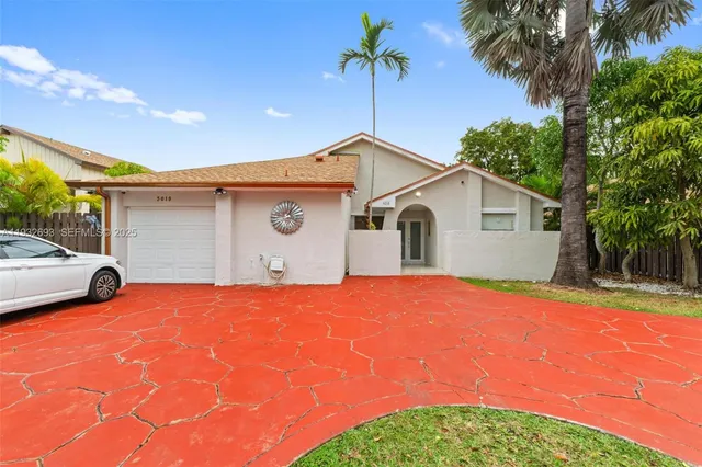 $600,000 | 5018 Southwest 148th Place, Miami, FL 33185