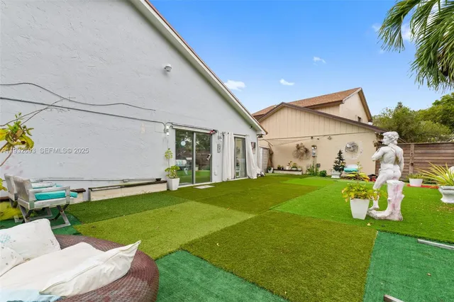 $600,000 | 5018 Southwest 148th Place, Miami, FL 33185