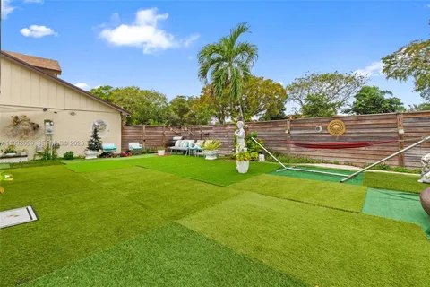 $600,000 | 5018 Southwest 148th Place, Miami, FL 33185