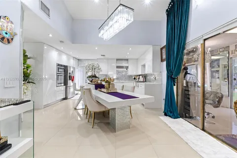 $600,000 | 5018 Southwest 148th Place, Miami, FL 33185