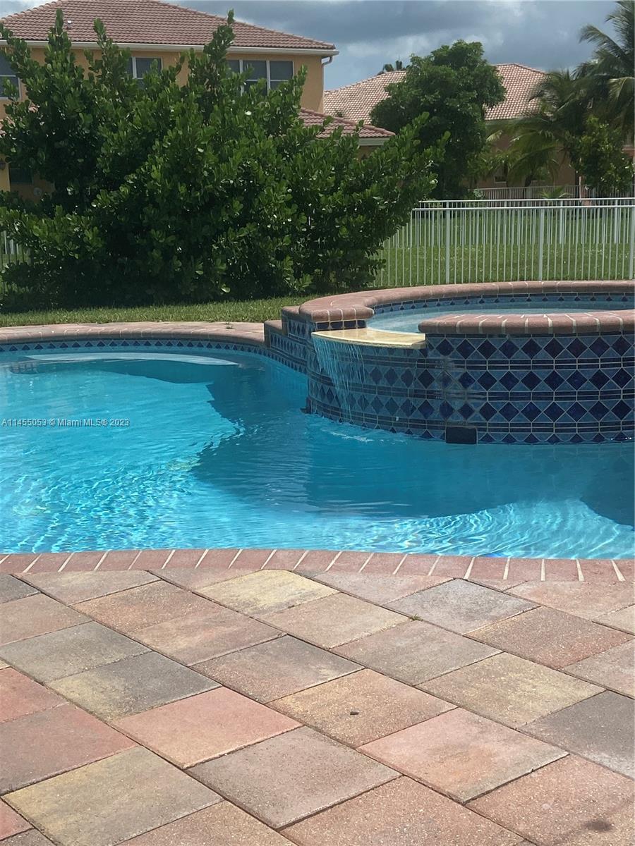 2001 Southwest 157th Avenue Miramar, FL 33027 - Photo 11 of 20 a view of a backyard