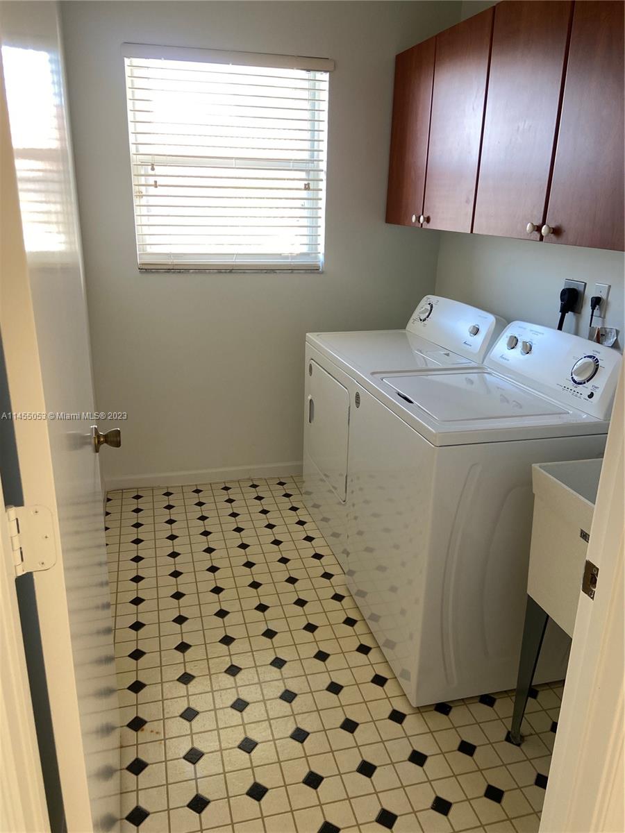 2001 Southwest 157th Avenue Miramar, FL 33027 - Photo 16 of 20 a utility room with a window