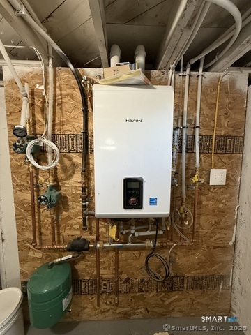 57 Merigold Drive New Britain, CT 06053 - Photo 25 of 33